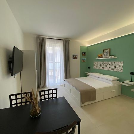 Le Buguse Suite Apartment Lecce Exterior foto